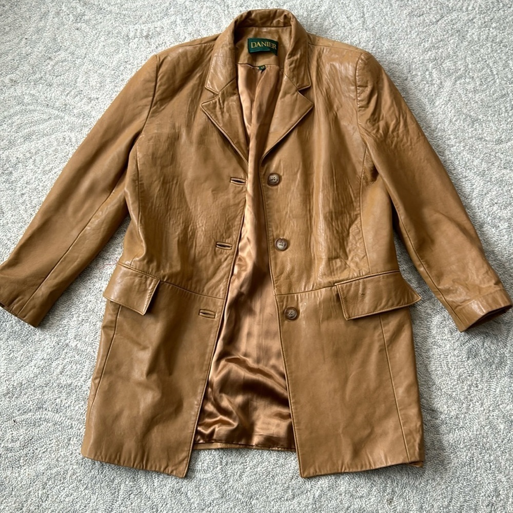 Vintage Danier Leather. Jacket Small